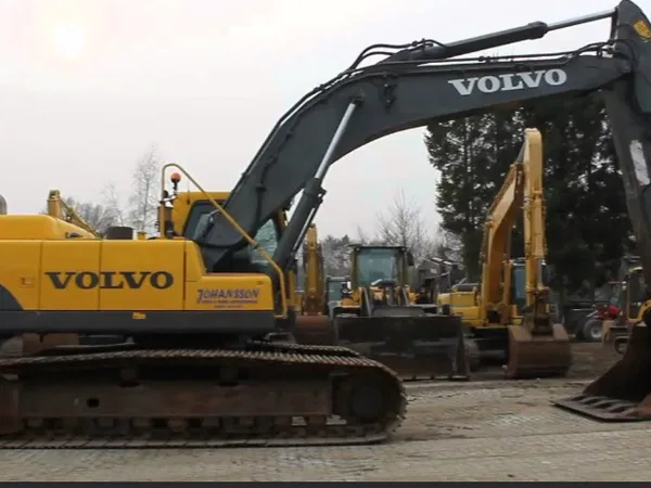 Гусеничный экскаватор Volvo ec360blc