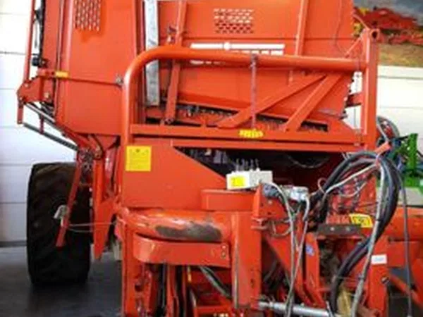Картофелеуборочный комбайн Grimme DR1500
