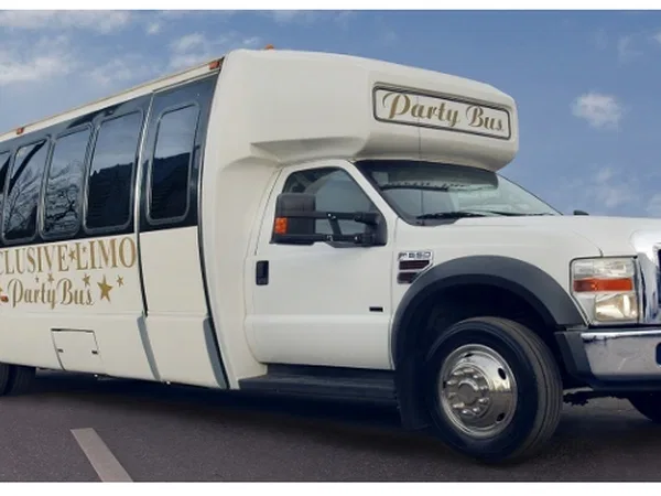 Автоклуб FORD F550 Party Bus