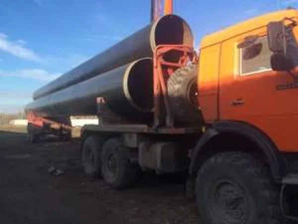 Аренда трубовоза в Москве