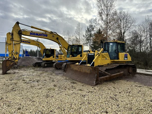 Гусеничный бульдозер Komatsu D65PX-16