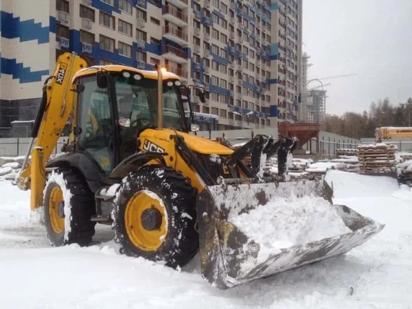 Фронтальный погрузчик JCB 3CX