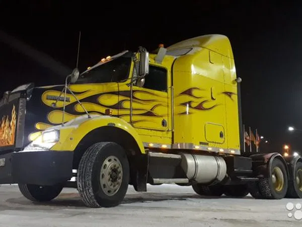 Седельный тягач KENWORTH Т800