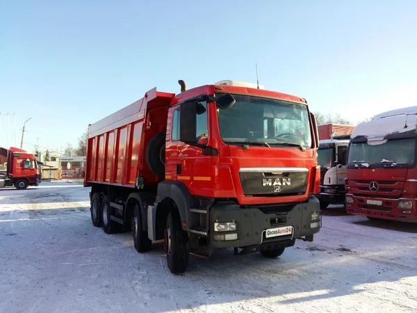 Самосвал  LW330RU