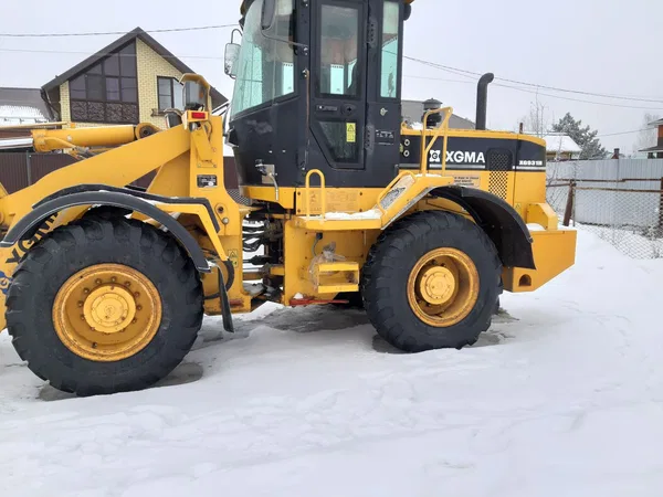 Фронтальный погрузчик                                                         XCMG                                                     931 н