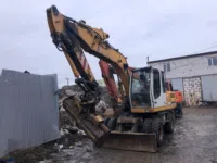 Колесный экскаватор Liebherr a 900