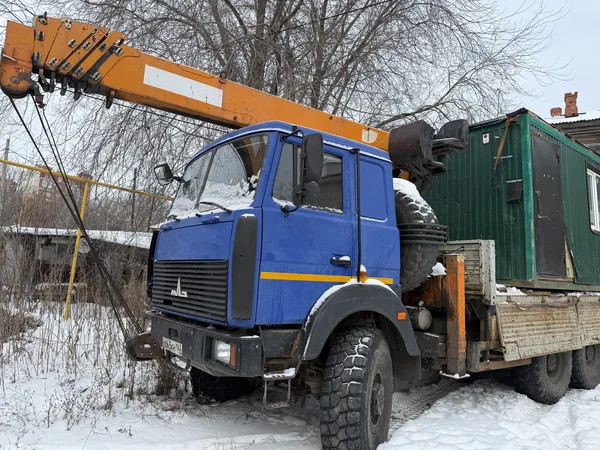 Бортовой грузовик с КМУ DINEX CRANE DH86