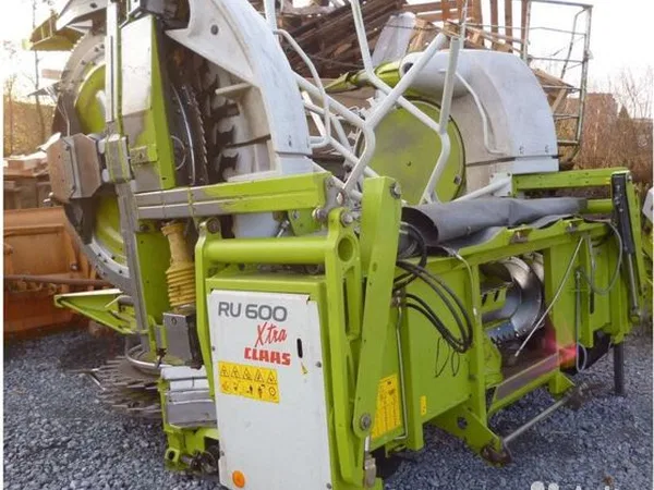 Жатка Claas RU600 для уборки силоса