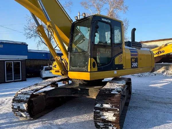 Гусеничный экскаватор Komatsu  PC300‑8M1