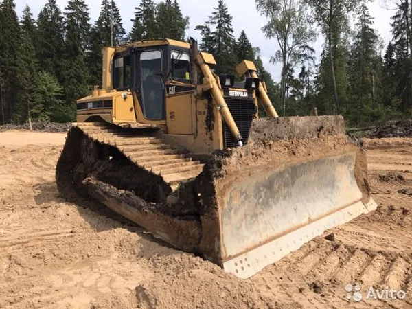 Гусеничный бульдозер Caterpillar D6R LGP