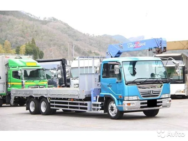 Бортовой грузовик с КМУ Nissan Condor с КМУ Tadano