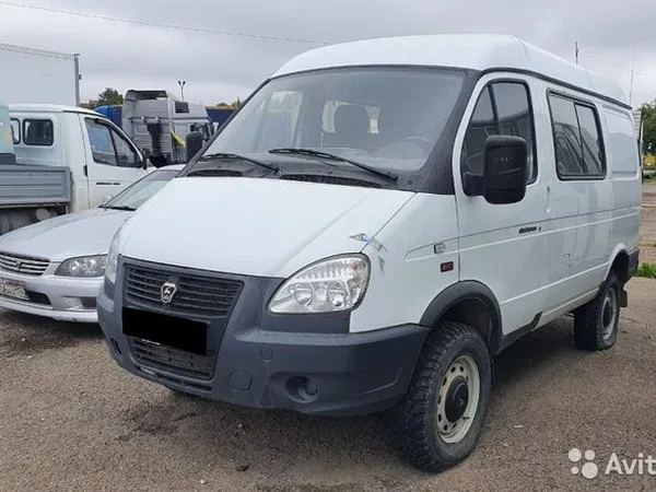 Цельнометаллический фургон ГАЗ 27527 Соболь