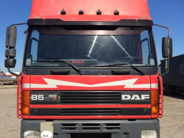 Седельный тягач DAF 85CF