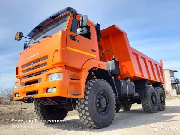 Самосвал КамАЗ 65222