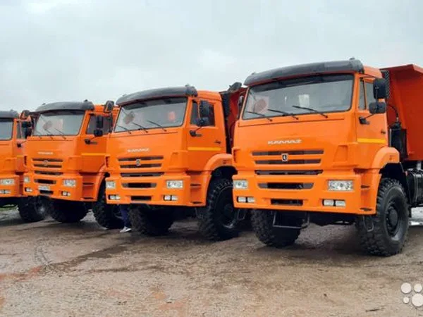 Самосвал КамАЗ 6522-65222