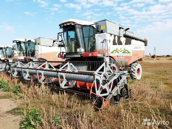 Зерноуборочный комбайн Ростсельмаш ACROS 560