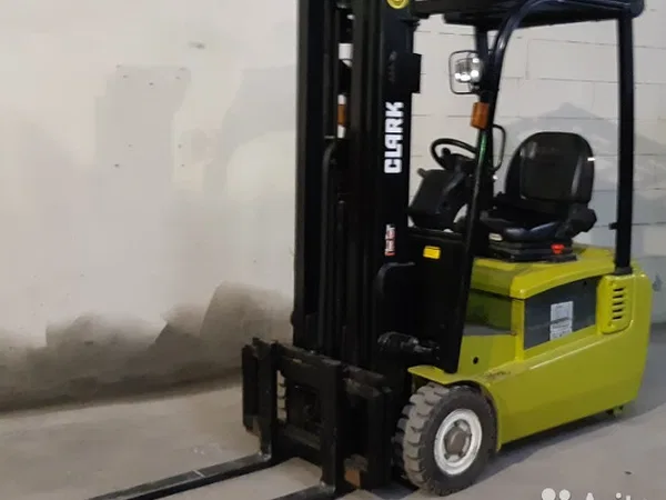 Вилочный электропогрузчик Clark Forklifts GEX16