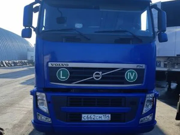 Седельный тягач Volvo FH13