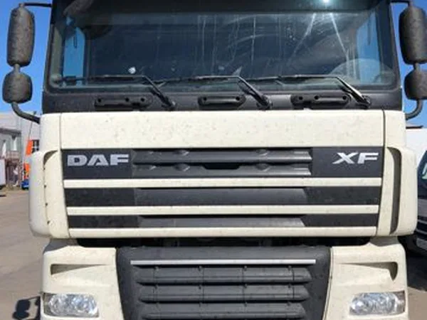 Седельный тягач DAF FT XF105.460