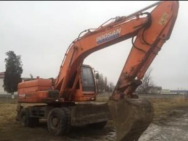 Колесный экскаватор Doosan DX 190 W