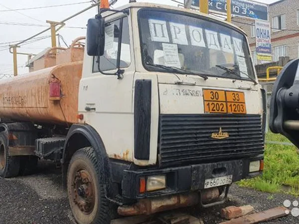 Бензовоз МАЗ 533702-240 АЦ-56141-06