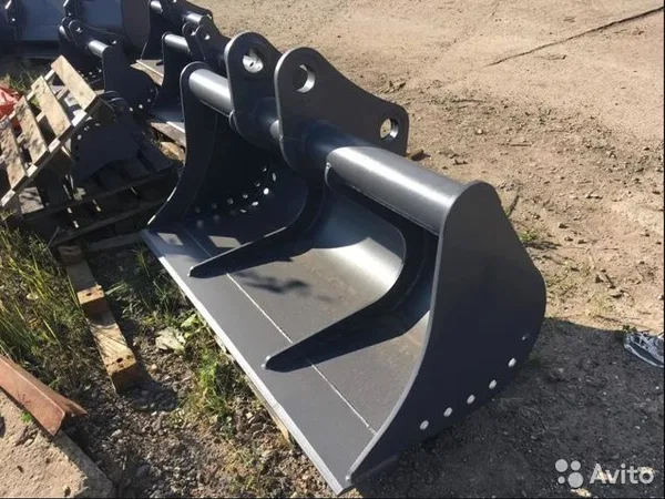 Экскаваторный ковш планировочный