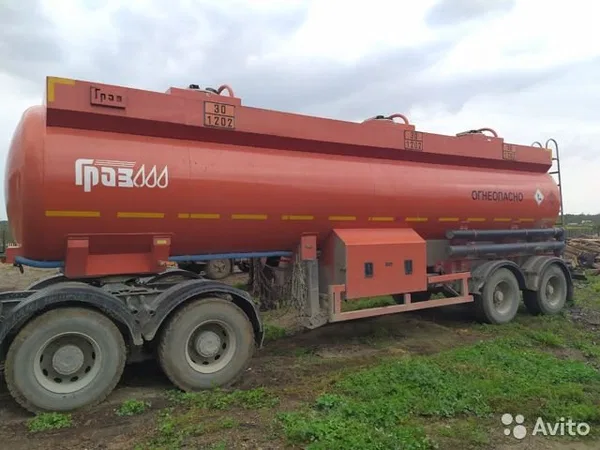 Полуприцеп бензовоз ГРАЗ
