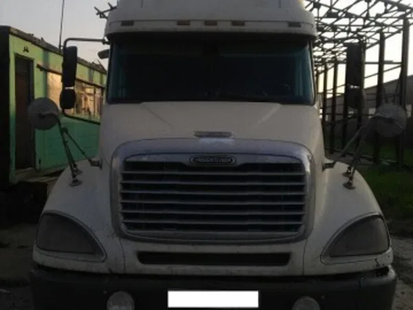 Седельный тягач Freightliner DD 14