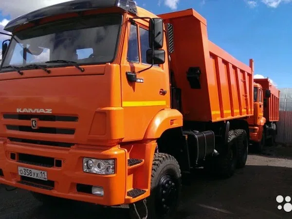 Самосвал КамАЗ 6522