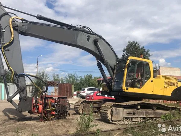 Гусеничный экскаватор Volvo 290 Movax sph-80