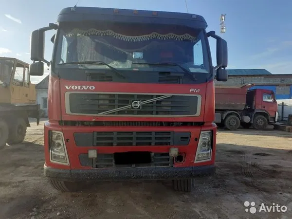 Самосвал Volvo FM