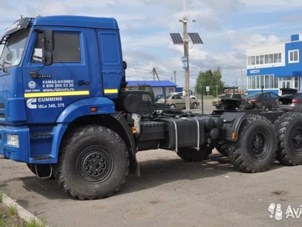 Седельный тягач Камаз 44108