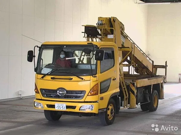 Бурильно-крановая машина Aichi D706 на шасси Hino Ranger