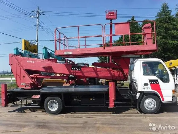 Автовышка ISUZU Elf с АГП AT-20