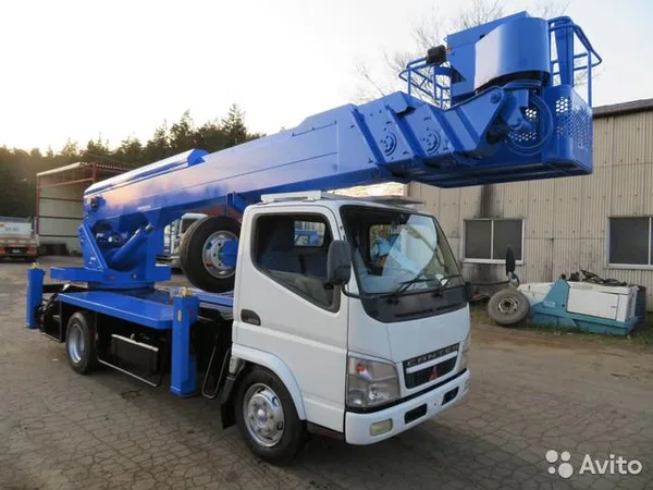 Автовышка Mitsubishi Fuso Сanter с АГП Aichi SK22A