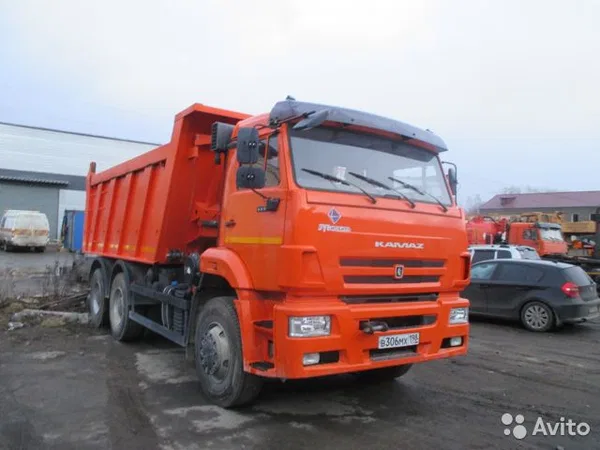 Самосвал КамАЗ 6520-6012-53