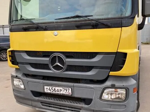 Грузовой фургон Mercedes-Benz Actros 2541