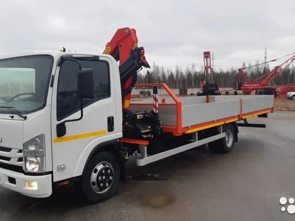 Бортовой грузовик с КМУ ISUZU Elf 7.5 c КМУ Palfinger PK 6500