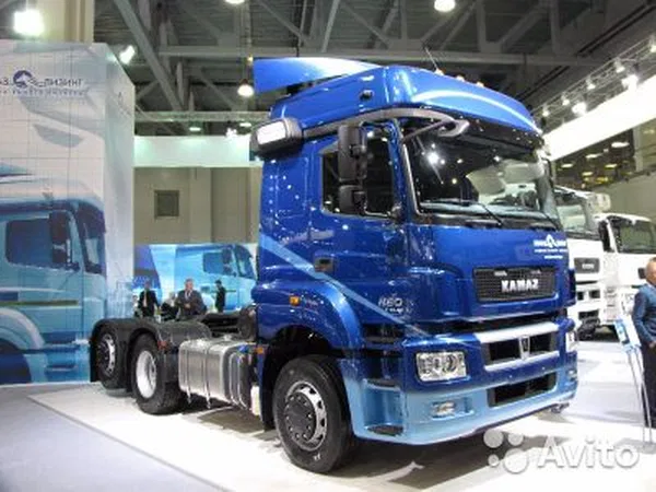 Седельный тягач Камаз 65209