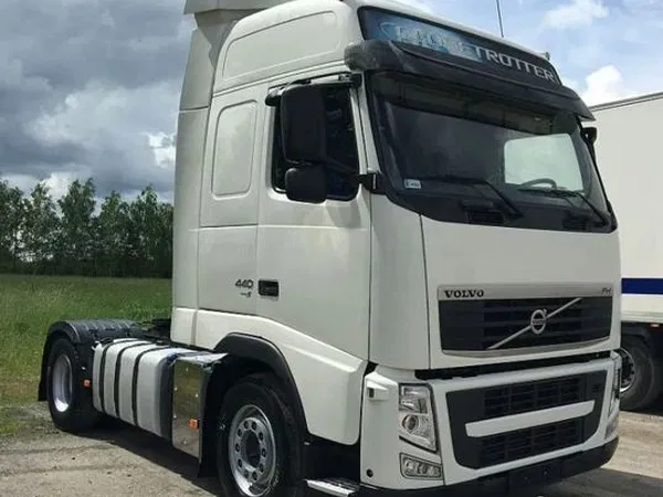 Седельный тягач Volvo FH13 440