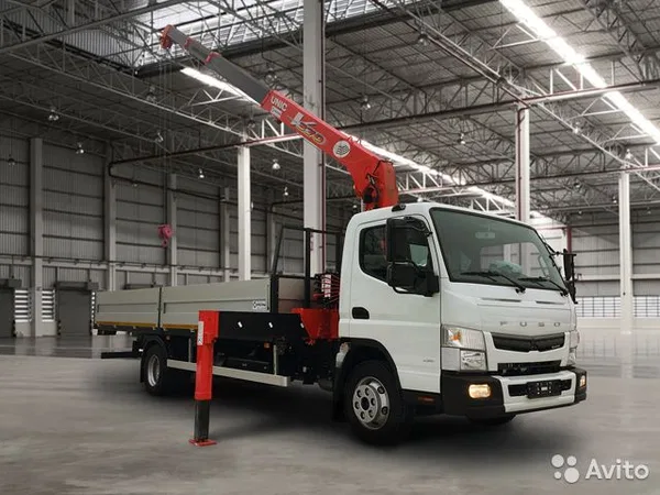 Бортовой грузовик с КМУ Fuso Canter с КМУ Unic 374