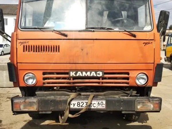 Бортовой грузовик с КМУ КамАЗ