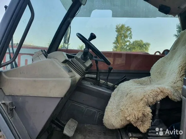 Телескопический погрузчик Manitou