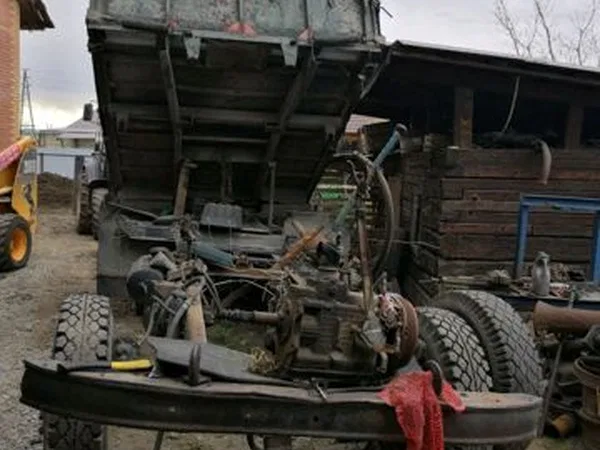 Самосвал ЗИЛ