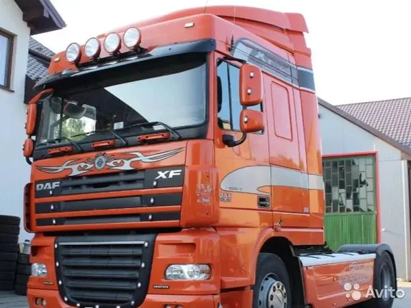 Седельный тягач DAF XF105.460