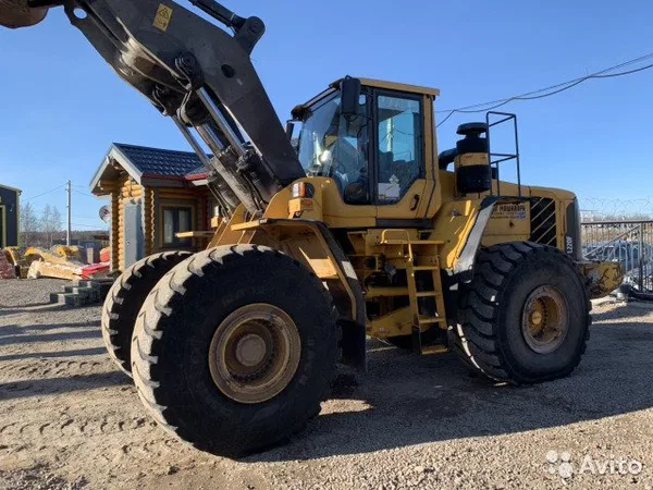 Фронтальный погрузчик Volvo L220F
