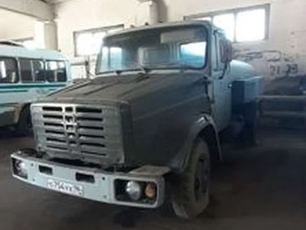 Ассенизатор ЗИЛ