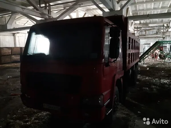 Самосвал HOWO