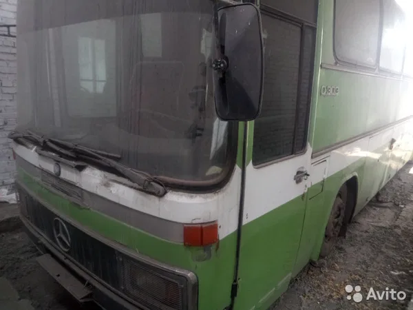 Автобус Mercedes-Benz 0303