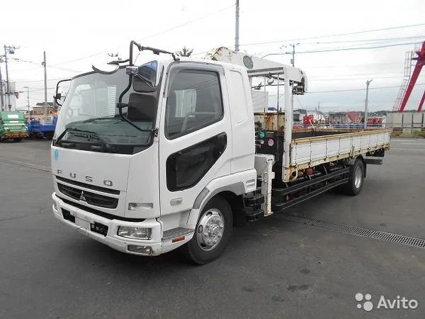 Бортовой грузовик с КМУ Mitsubishi Fuso